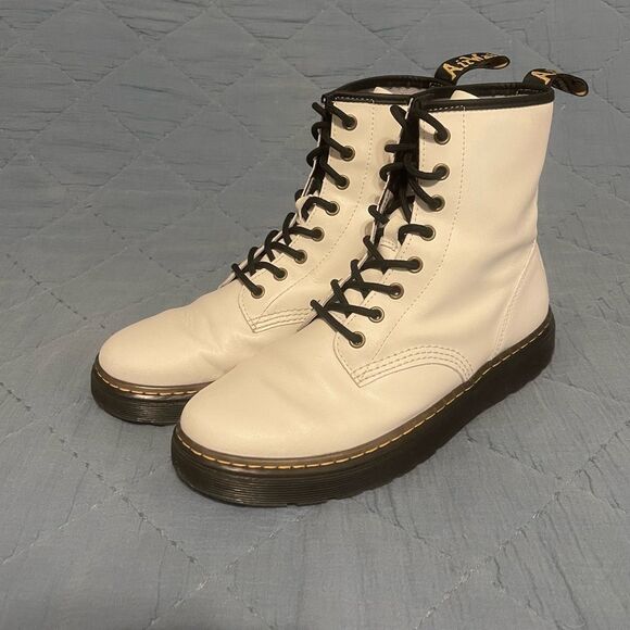 Dr. Martens Zavala Combat Boots White Leather Lace Up Size 10 Ladies / 9 Mens - Picture 1 of 9